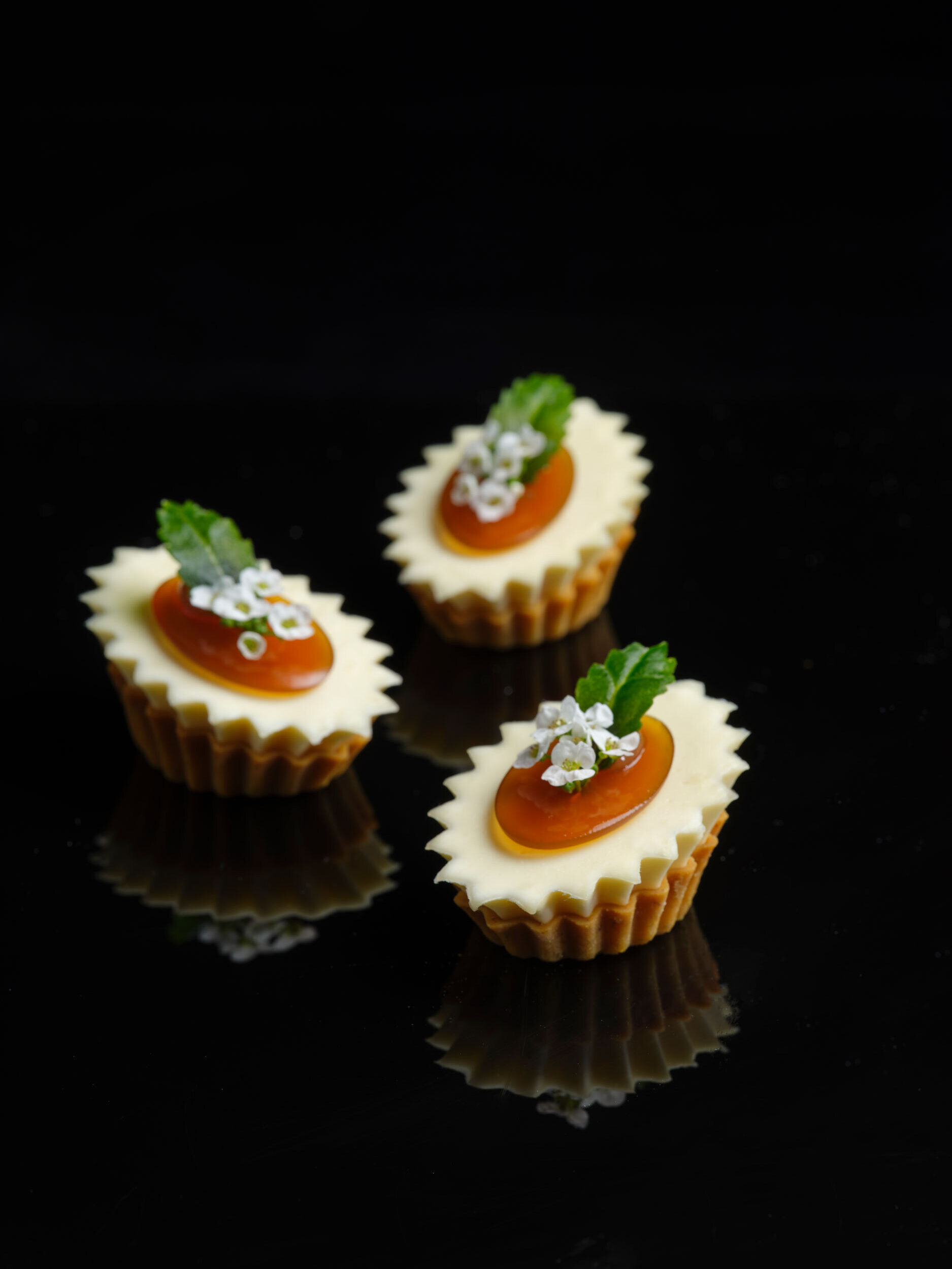 Jodi Hinds 260219 Bocuse Platter Garnish Chickpeas 004